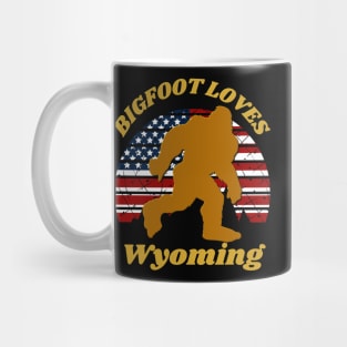 Bigfoot loves America and Wyoming Mug